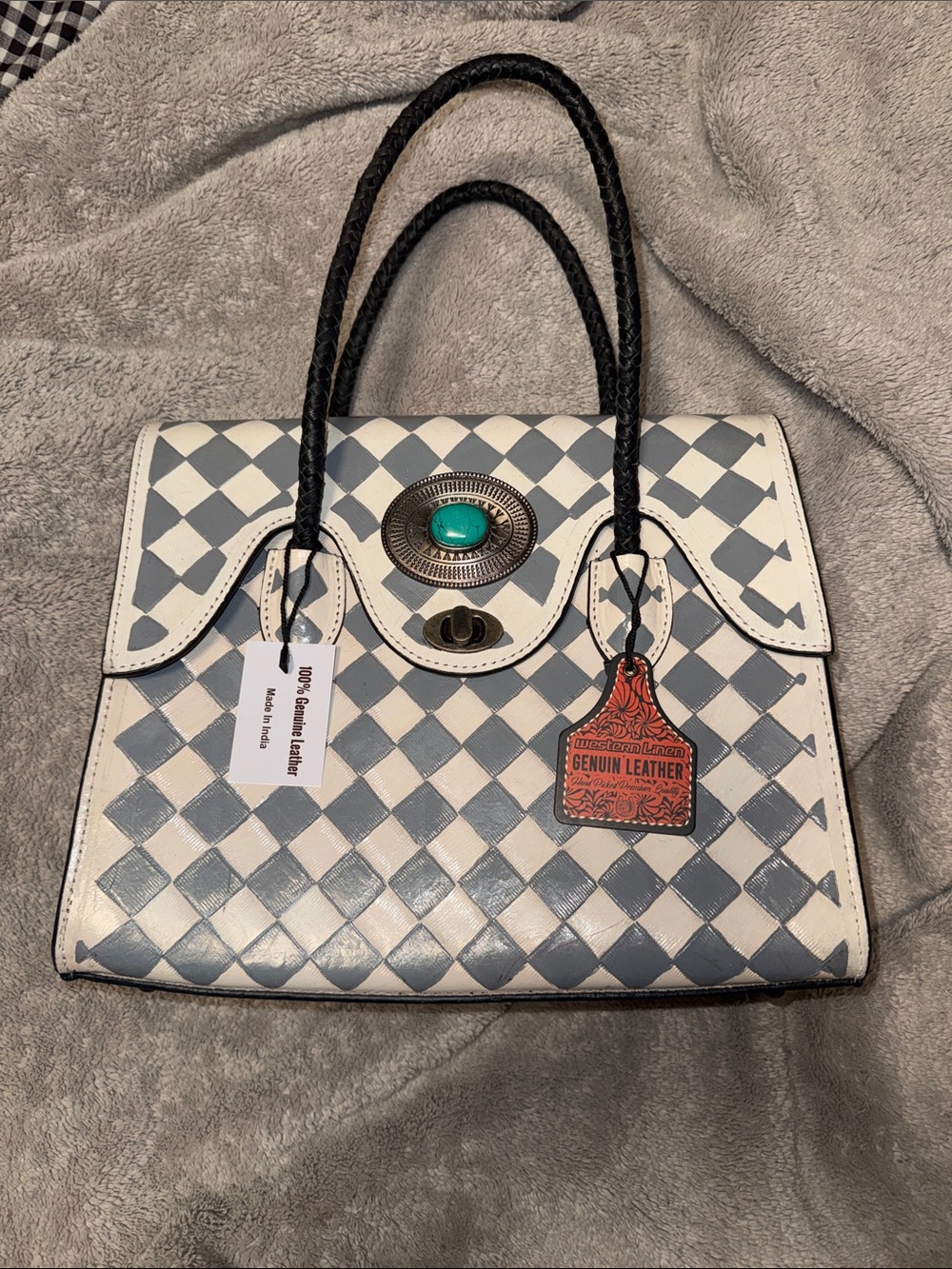 Western bougie bag genuine leather checkered